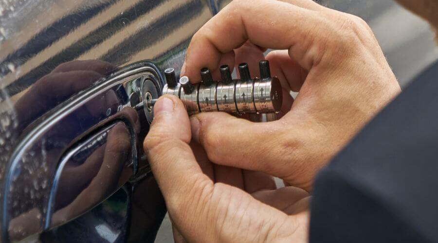 Professional residential roofers in Park City, KY